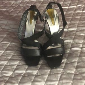 Kenneth Cole sandals